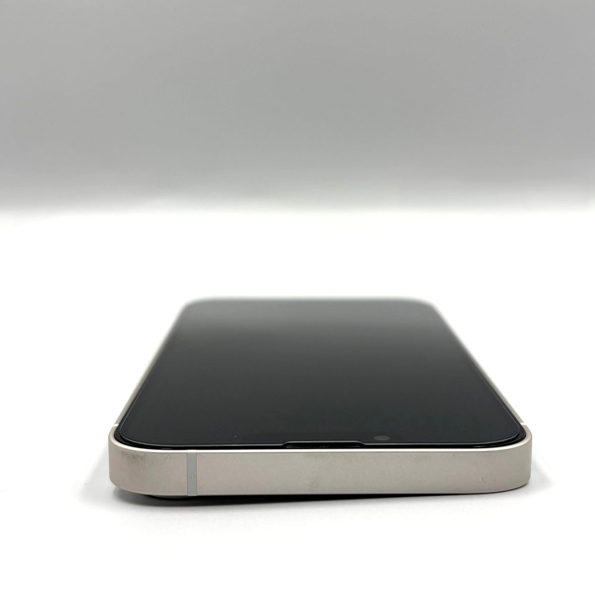 Apple iPhone 13 (128GB, Starlight) - Grade: A+